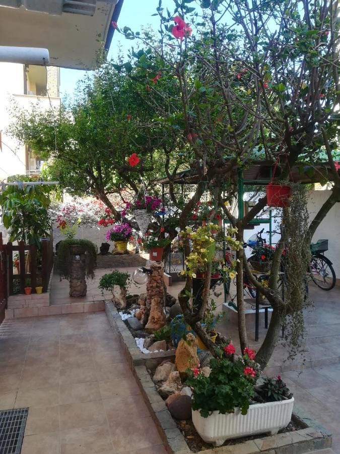 B&B Lety Альгеро Экстерьер фото
